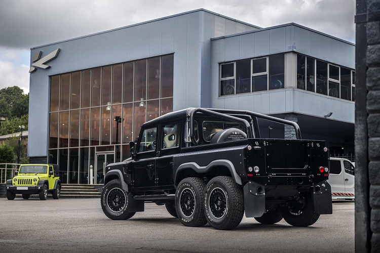 Land Rover Defender do 6x6 cuc hiem ve tay dai gia Campuchia-Hinh-3