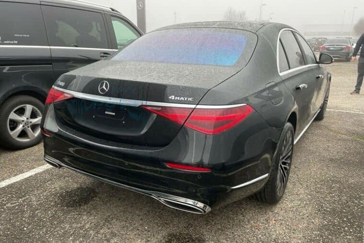 Mercedes-Benz S500 2021 hang sang dau tien 