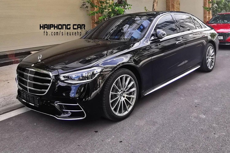 Mercedes-Benz S500 2021 hang sang dau tien 