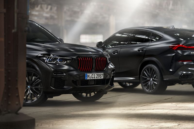 BMW X5, X6 va X7 phien ban “bong dem” bi an trinh lang-Hinh-3