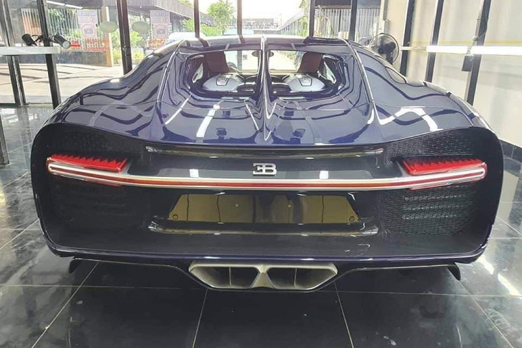 Bugatti Chiron o Campuchia chao hang dai gia Viet, toi 58 ty dong-Hinh-5