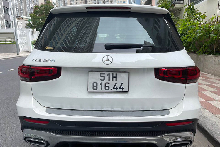 Mercedes-Benz GLB da qua su dung dat hon 