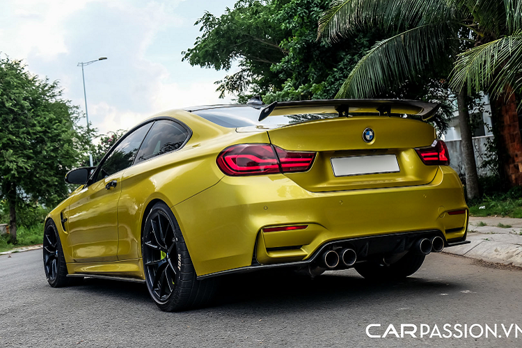 BMW M4 