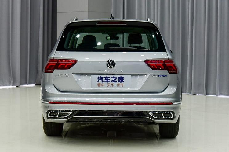 Volkswagen Tiguan L co gi de 