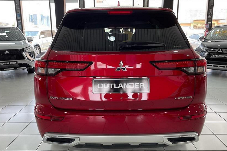 Mitsubishi Outlander 2022 sap ve Viet Nam co lam nen chuyen?-Hinh-9