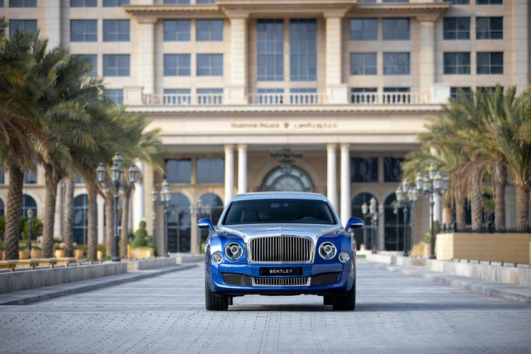 “E chong vo” o Trung Dong toi 6 nam, Bentley Mulsanne tim khach-Hinh-6