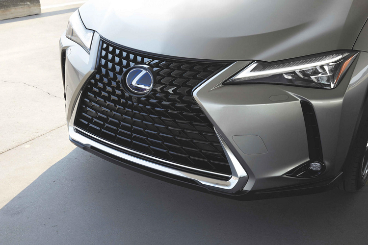 Lexus UX 2022 nang cap, them mau ca tinh 