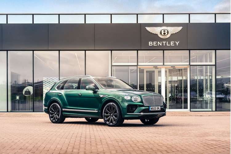 Bentley dat doanh so ky luc, hon 7.000 xe trong nua dau 2021-Hinh-2