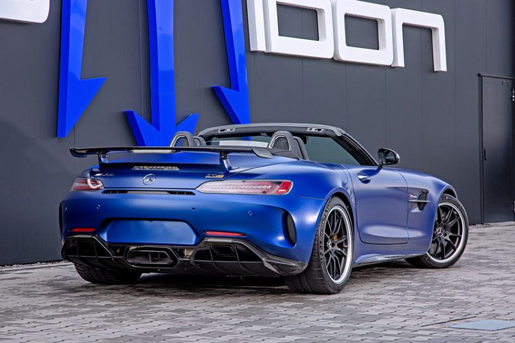 Posaidon bien Mercedes-AMG GT R Roadster thanh 