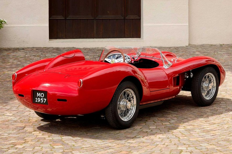 Testa Rossa J - 