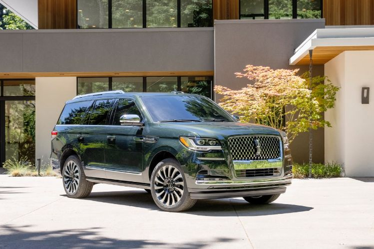 Lincoln Navigator 2022 se ho tro tu lai, 