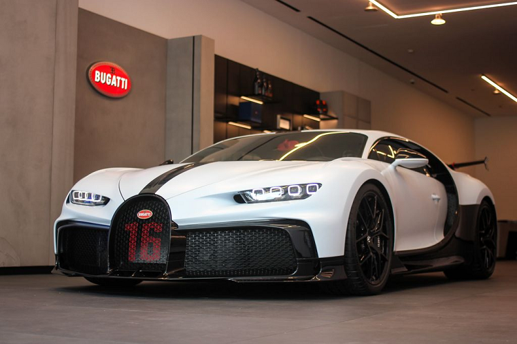 Bugatti Chiron Pur Sport dau tien tai Dong Nam A, gan 260 ty dong