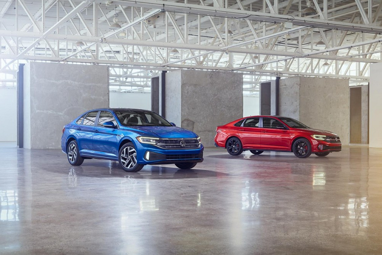 Volkswagen Jetta 2022 lot xac nhung gi de canh tranh Toyota Altis