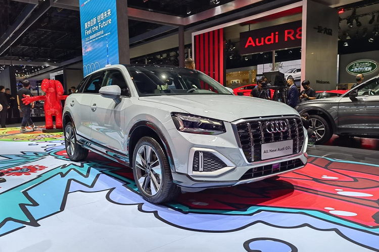 Audi Q2L 2022 phien ban dac biet cua sao tre Vuong Nhat Bac