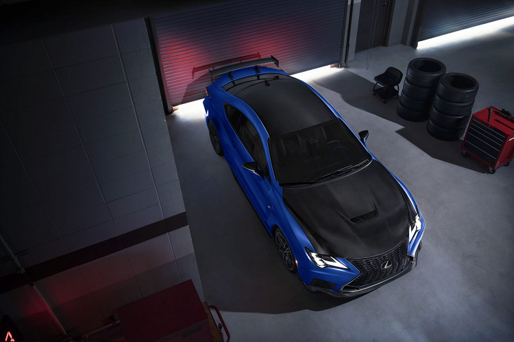 Lexus RC F Fuji Speedway Edition 2022 chao hang thi truong My-Hinh-7