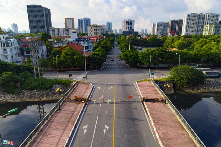 30 chot chan cung ngan nguoi dan vao vung dich o Ha Noi-Hinh-10