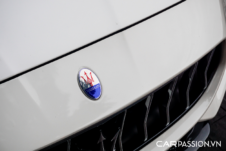 Can canh Maserati Quattroporte GTS hon 12 ty o Sai Gon-Hinh-8