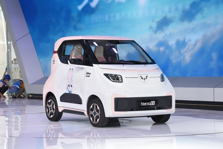 Wuling NanoEV Disney Zootopia - oto dien 2 cho chi 210 trieu dong