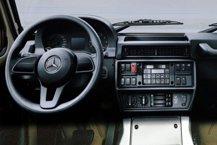 Mercedes-Benz G-Class W464 ban quan su 2021 lang le trinh lang-Hinh-3