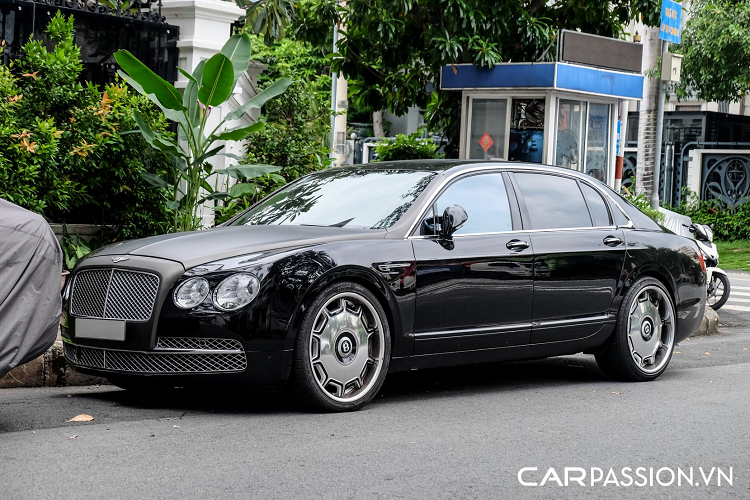 Bentley Continental Flying Spur chi 3 ty o Sai Gon, do 