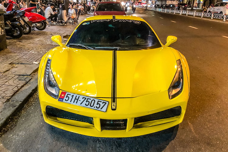 Noi kho cua dan choi sieu xe Ferrari 488 GTB sau chi thi 16-Hinh-7