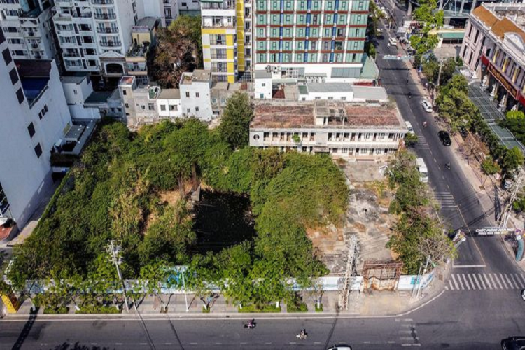 Hang loat khu 'dat vang' bi bo hoang o Nha Trang-Hinh-2