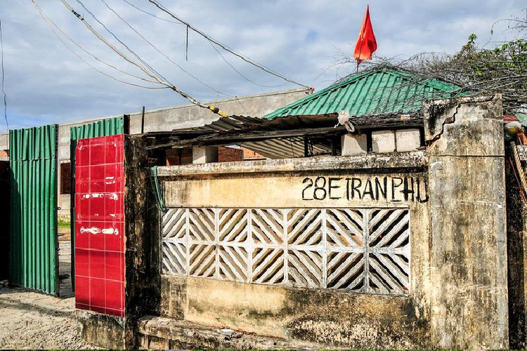 Hang loat khu 'dat vang' bi bo hoang o Nha Trang-Hinh-7