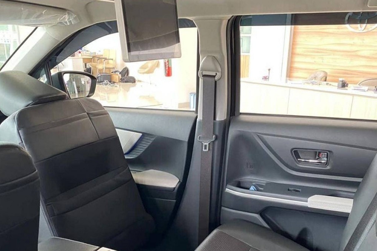 Toyota Avanza 2022 moi ve dai ly, 