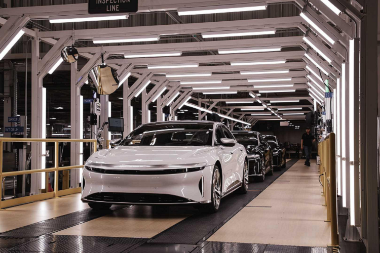 He thong tu lai DreamDrive cua Lucid Air co 