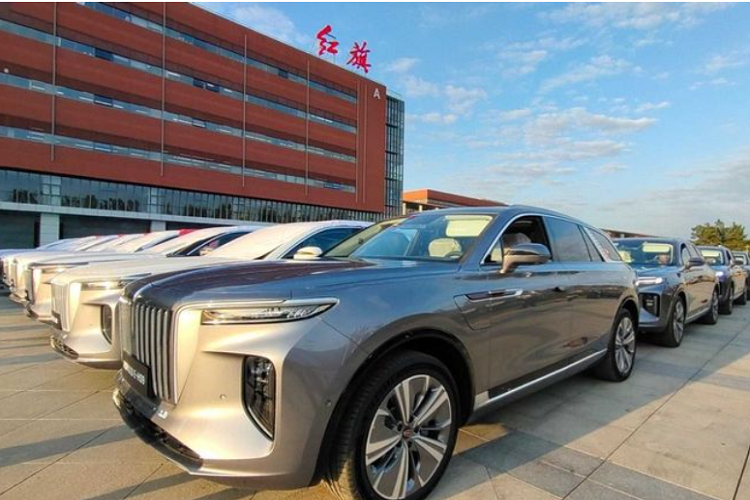 Hongqi E-HS9 Trung Quoc tu 1,65 ty dong, 