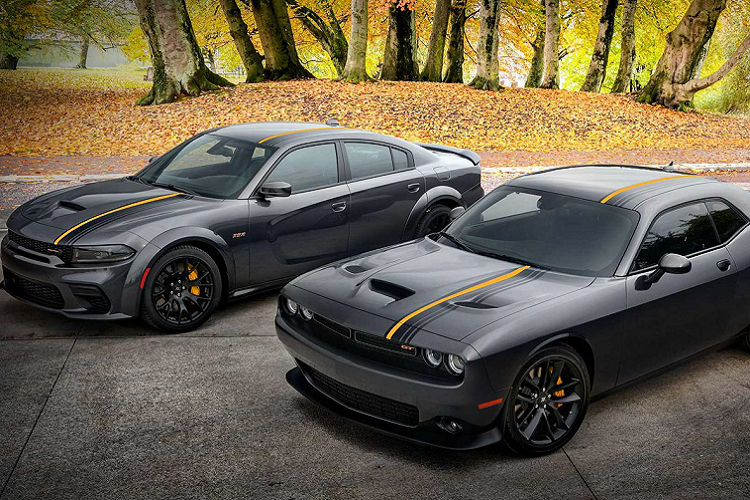 Dodge Charger và Challenger với gói độ quỷ dữ cho Halloween 2021