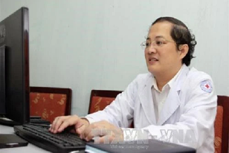 Ly lich giam doc Benh vien TP Thu Duc Nguyen Minh Quan vua bi bat