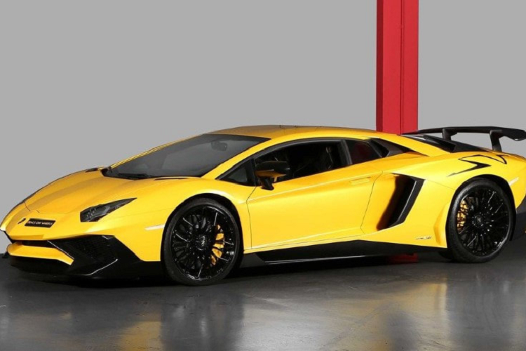 Lamborghini Aventador SV gia re, hon 13 ty dong cho dai gia Viet-Hinh-6