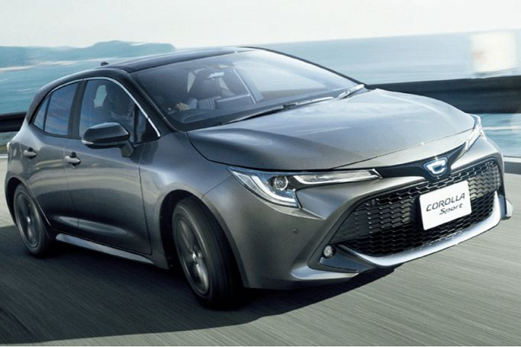 Chi tiet Toyota Corolla 50 Million Edition 2021 tu 564 trieu dong-Hinh-2