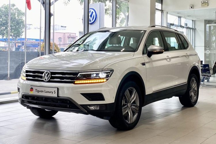 Le Quyen cung tinh tre kem 12 tuoi tau Volkswagen Tiguan Luxury S-Hinh-7