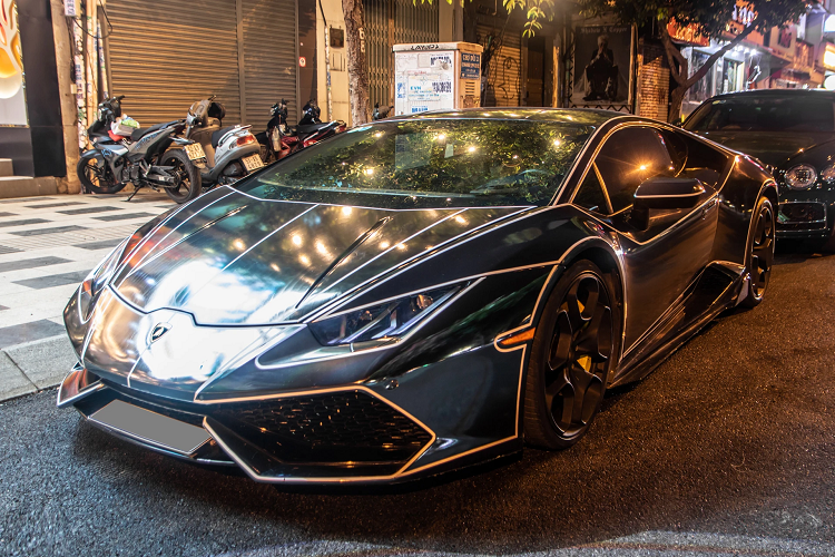 Ngam sieu xe Lamborghini Huracan do 