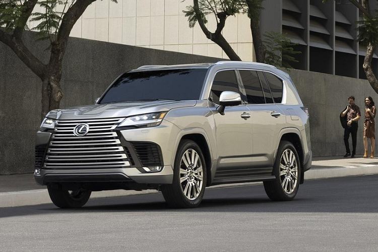 “Chuyen co mat dat” Lexus LX 600 2022 lo gia ban, tu 2,5 ty dong-Hinh-3