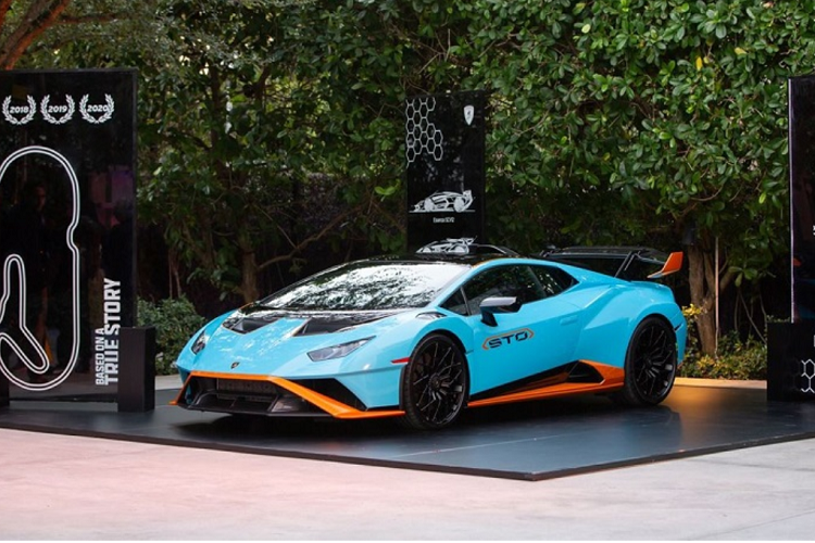 Lamborghini Huracan STO tai Bao tang Nghe thuat Duong dai Miami-Hinh-2