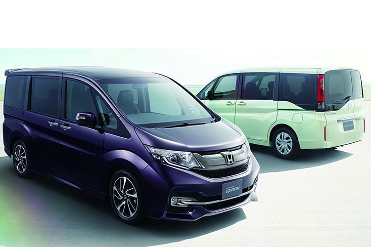 Honda Step WGN 2022 - chiec MPV “tran cao, mai thoang