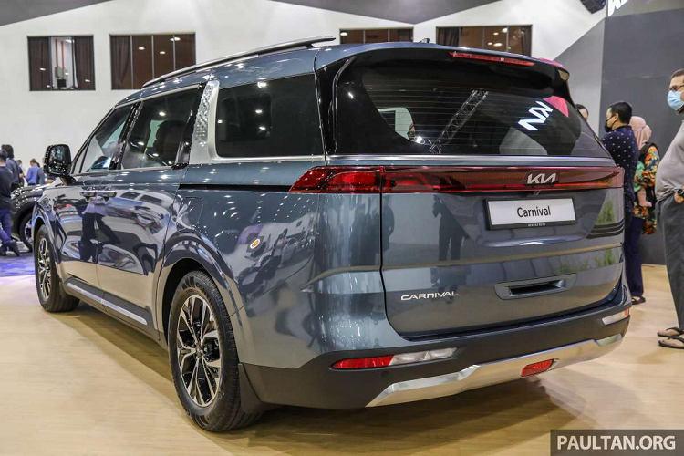 Chi tiet Kia Carnival 2022 ban 11 cho tai Malaysia tu 1,07 ty dong-Hinh-2