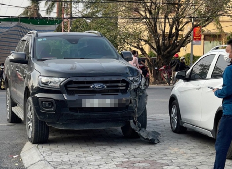 Hai Phong: Dang bi dinh chi cong tac, Chu tich xa bi nghi gay tai nan chet nguoi