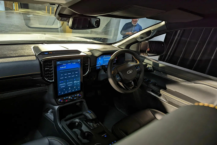 Ford Ranger 2022 may dau V6 3.0L - ban tai Ranger hap dan nhat-Hinh-5