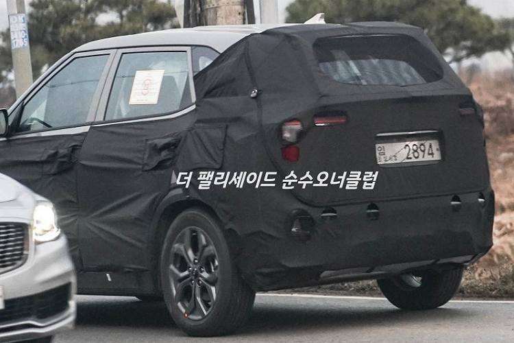 Kia Seltos 2022 phien ban nang cap them dong co hybrid moi-Hinh-2