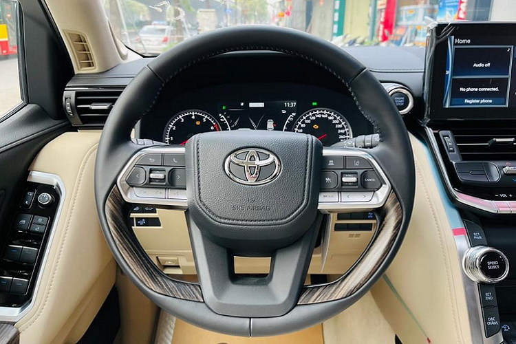 Can canh Toyota Land Cruiser 2022 dac biet, hon 6 ty tai Ha Noi-Hinh-8