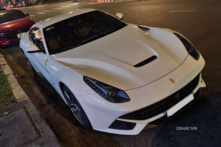 “Bach ma” Ferrari F12 Berlinetta hon 20 ty dao pho Sai thanh-Hinh-5