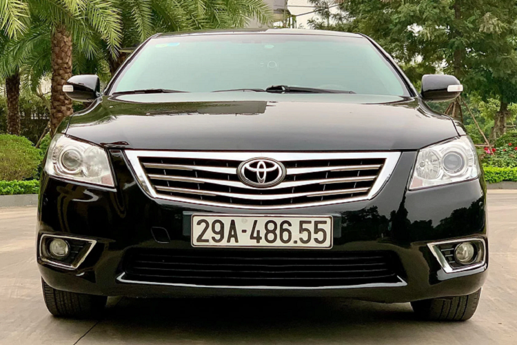 Toyota Camry 3.5Q 