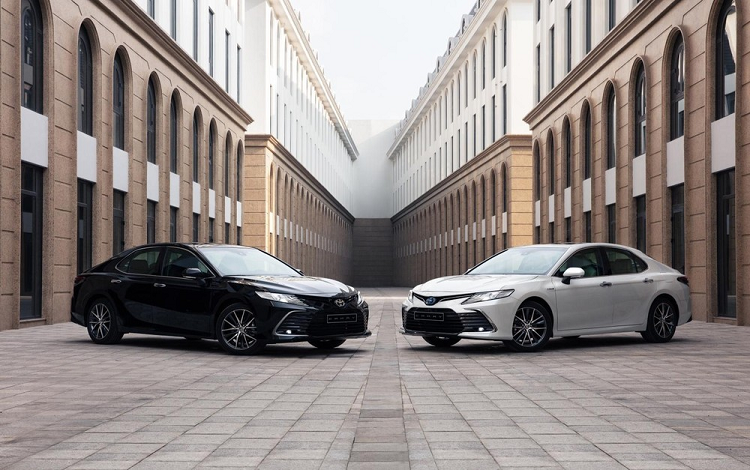 Ro tin don Toyota Camry the he moi se ra mat vao nam 2023-Hinh-2