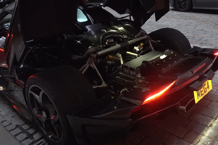 Koenigsegg Regera “bang xuong bang thit”, than vo do full carbon-Hinh-3