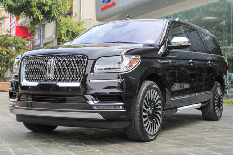 Dai gia dat mo chi 48 ty tau Maybach S680, G63 va Lincoln-Hinh-11