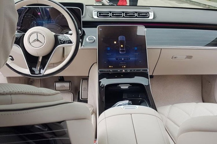 Dai gia dat mo chi 48 ty tau Maybach S680, G63 va Lincoln-Hinh-3